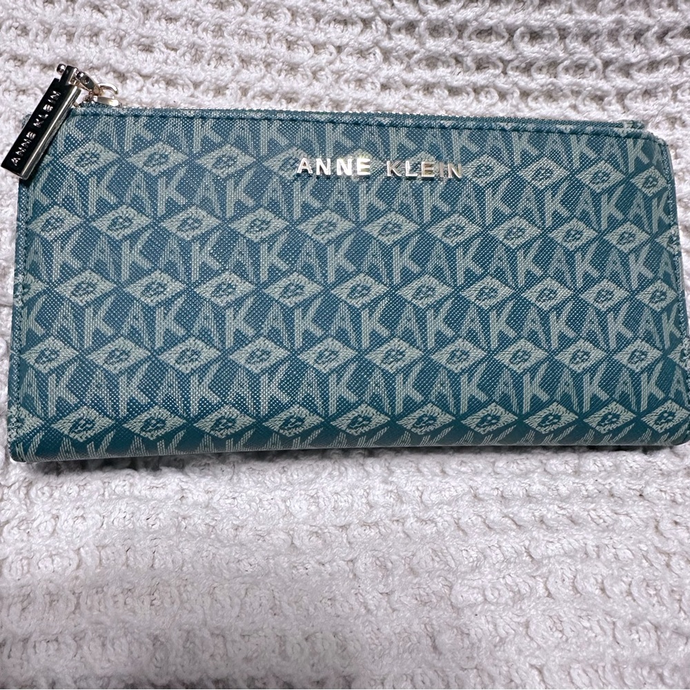 Anne Klein AK Cube Logo Bi Fold Wallet